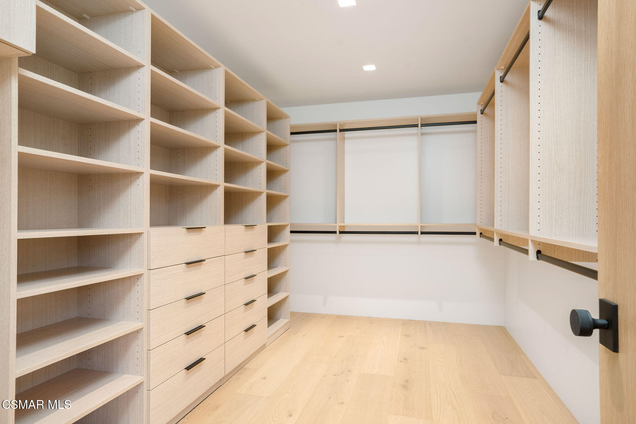 32001 Watergate Court