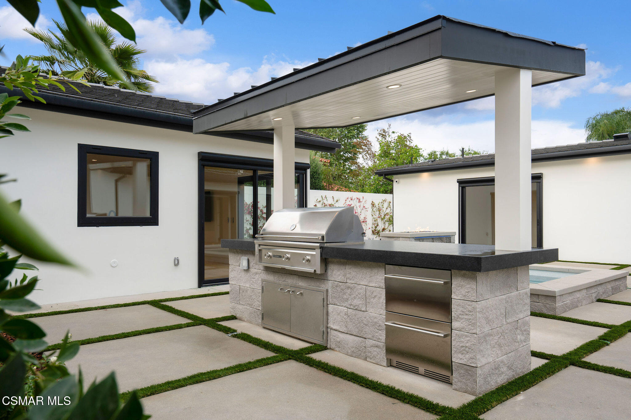 32001 Watergate Court