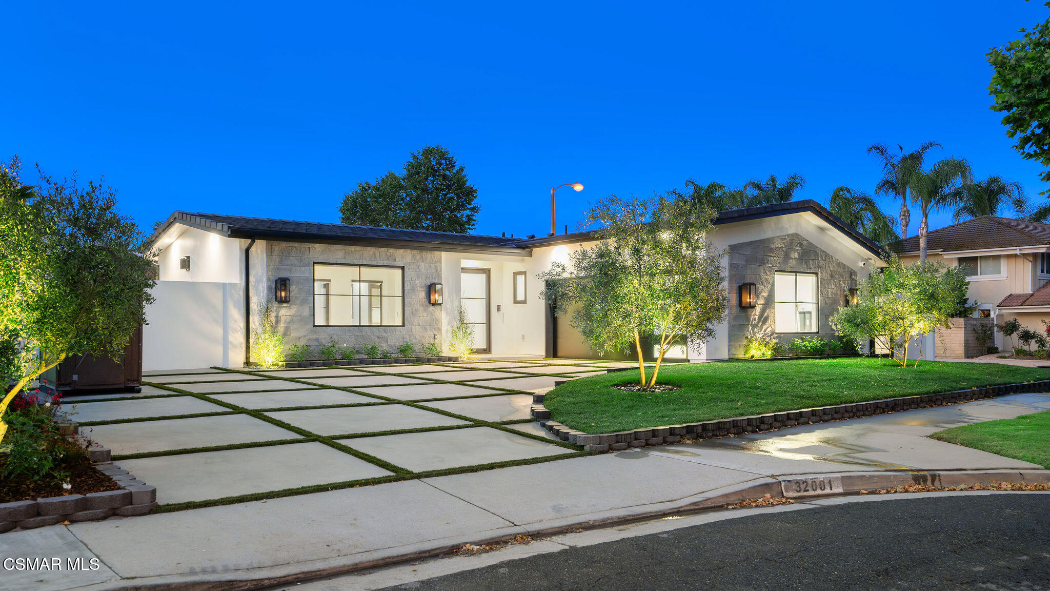 32001 Watergate Court