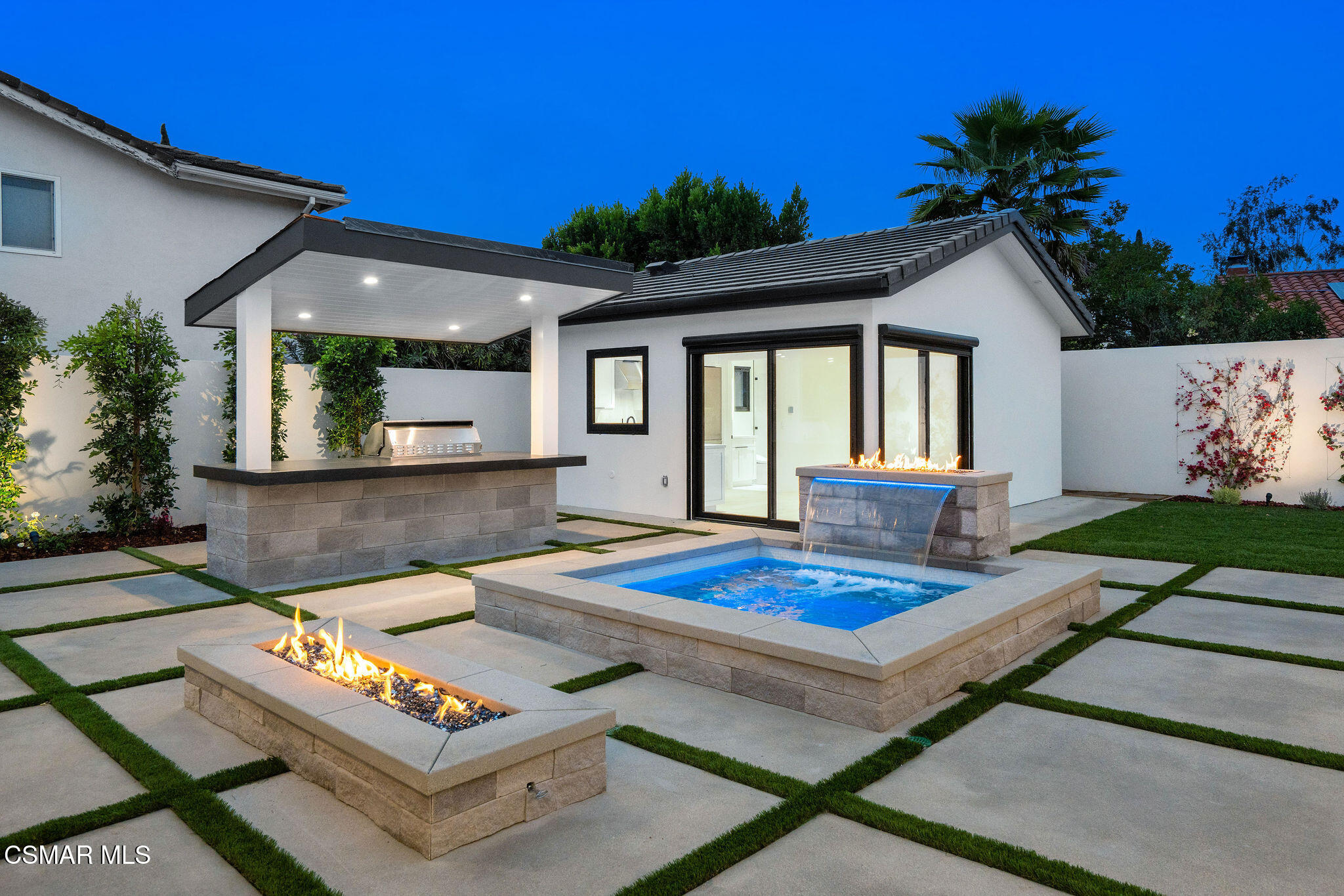 32001 Watergate Court