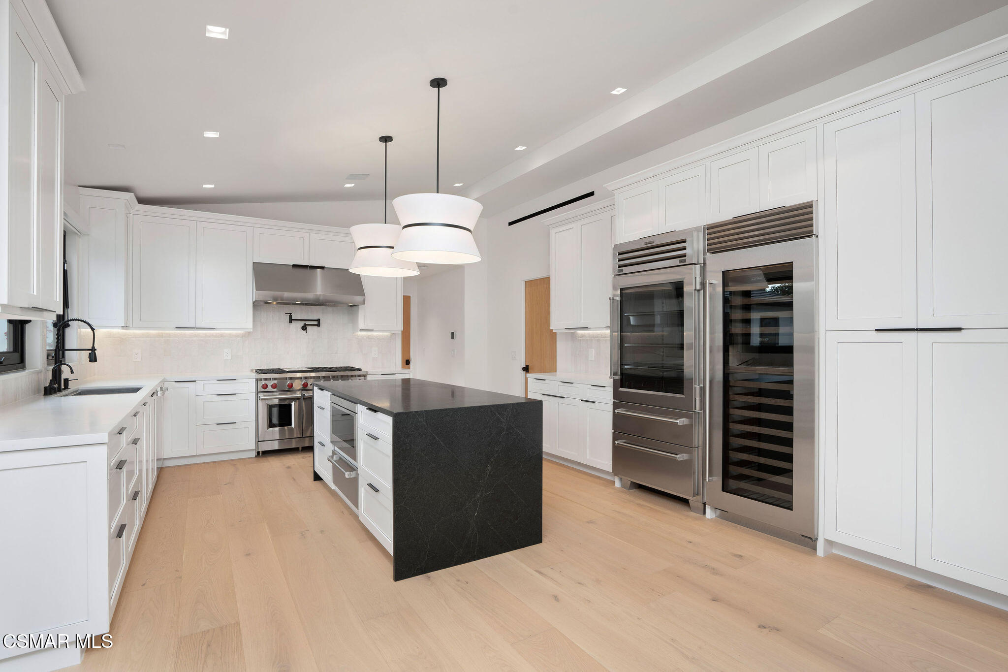 32001 Watergate Court