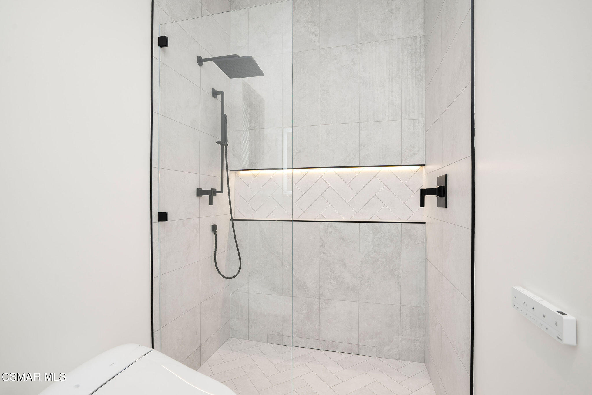 32001 Watergate Court