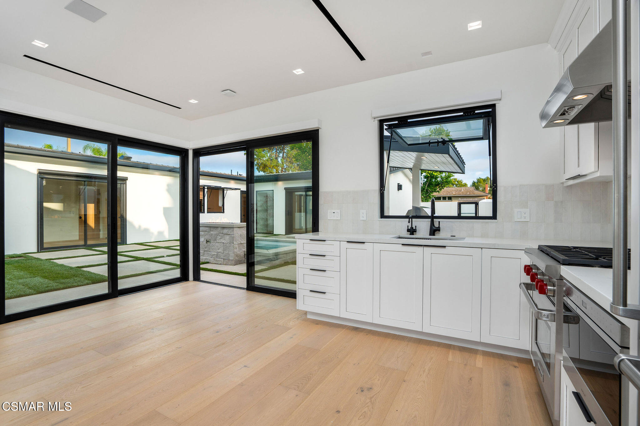 32001 Watergate Court