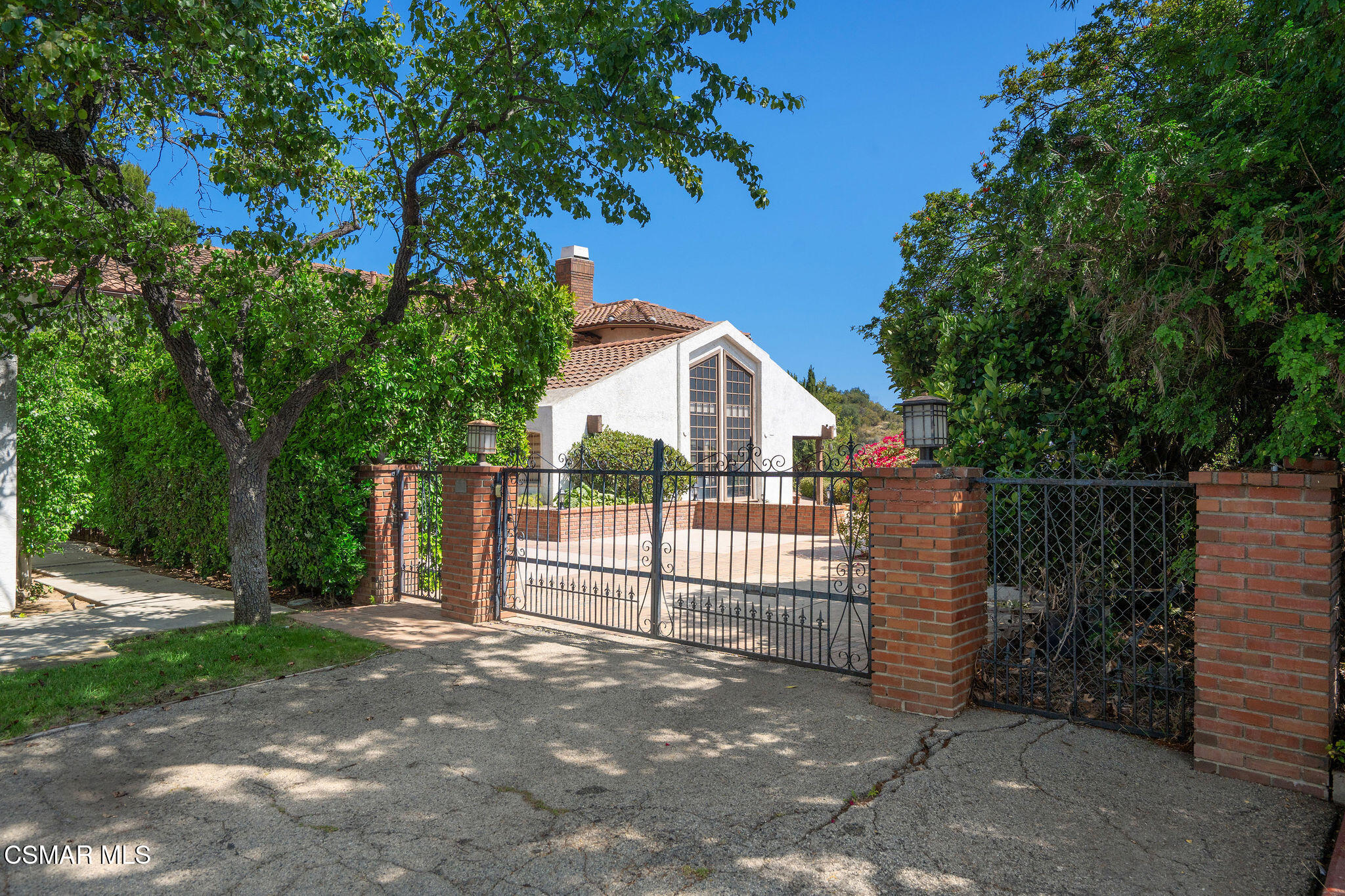 2457 Angelo Drive