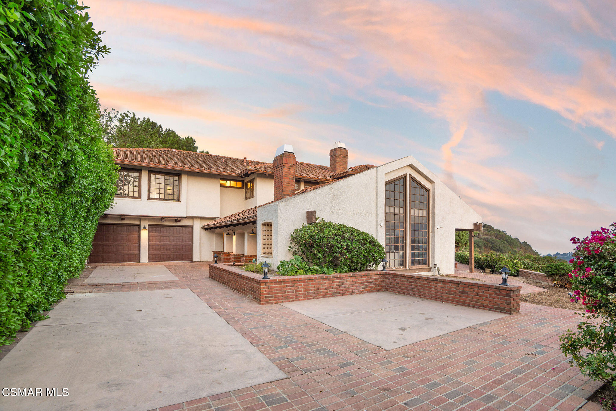 2457 Angelo Drive