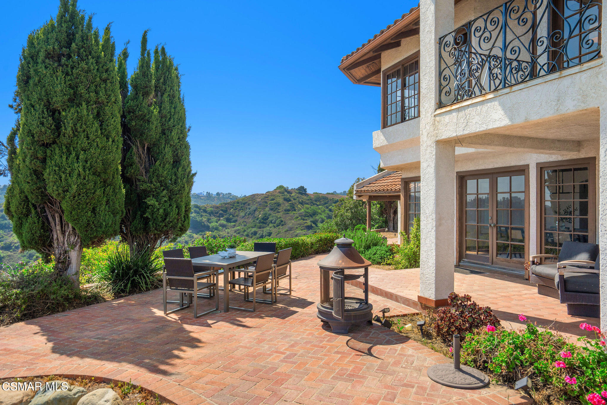 2457 Angelo Drive