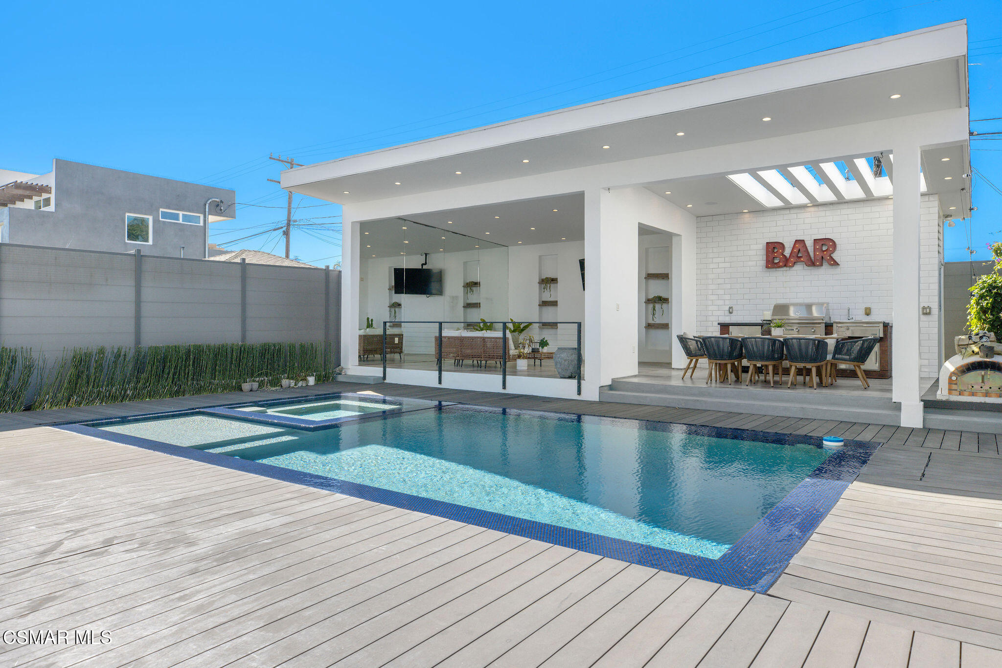 829 Flower Avenue