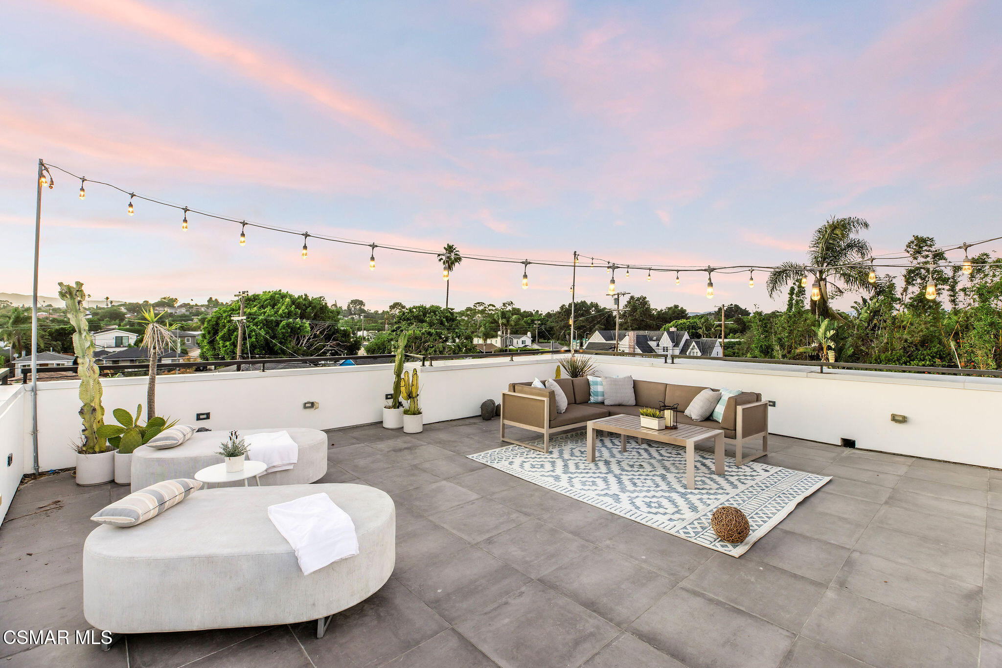 829 Flower Avenue
