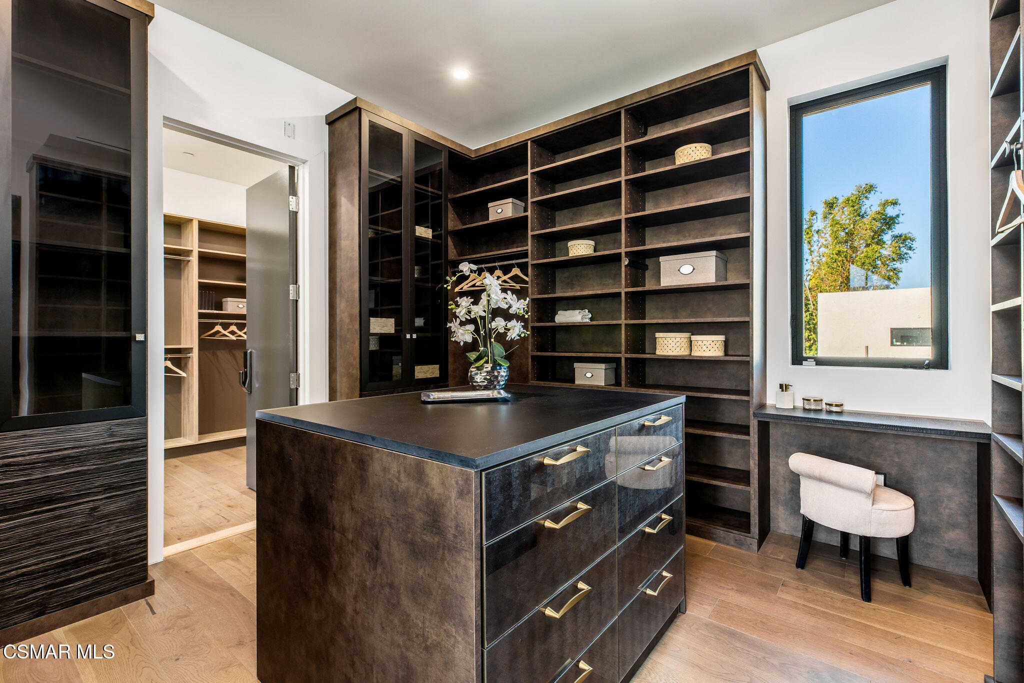 829 Flower Avenue