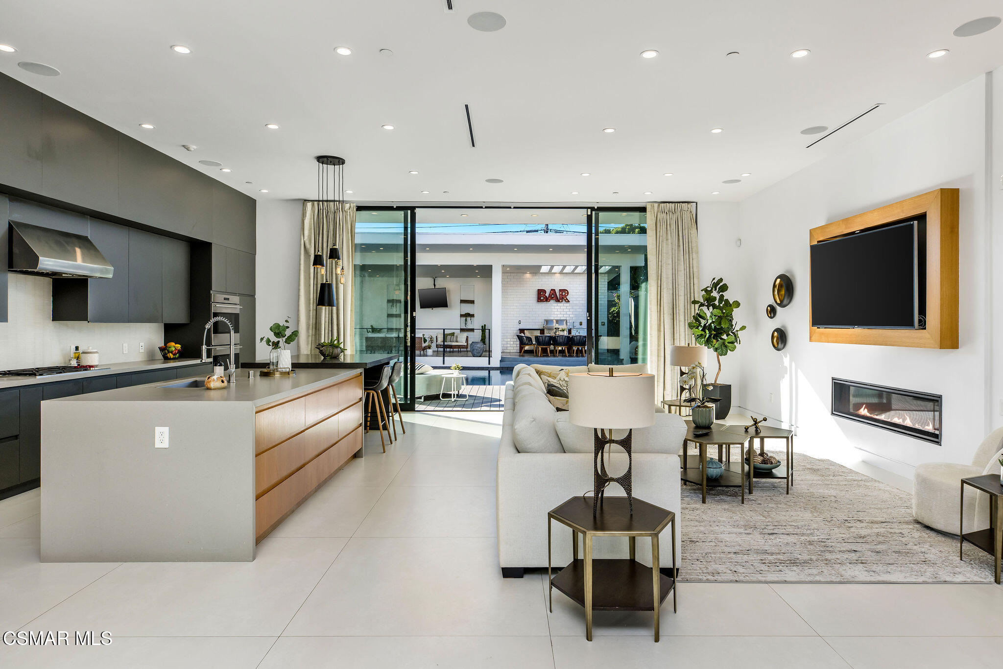 829 Flower Avenue