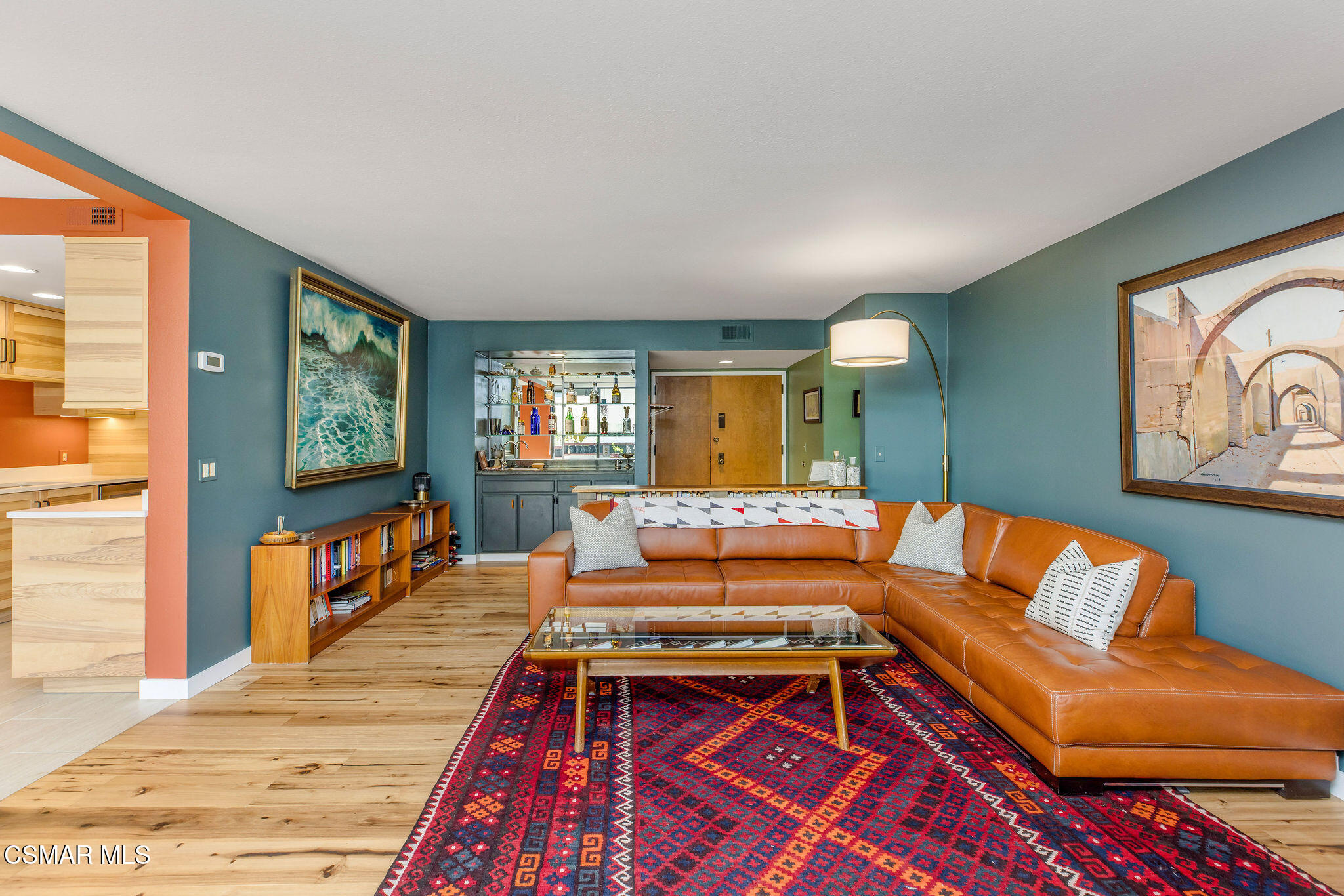 8828 Pershing Drive, 112