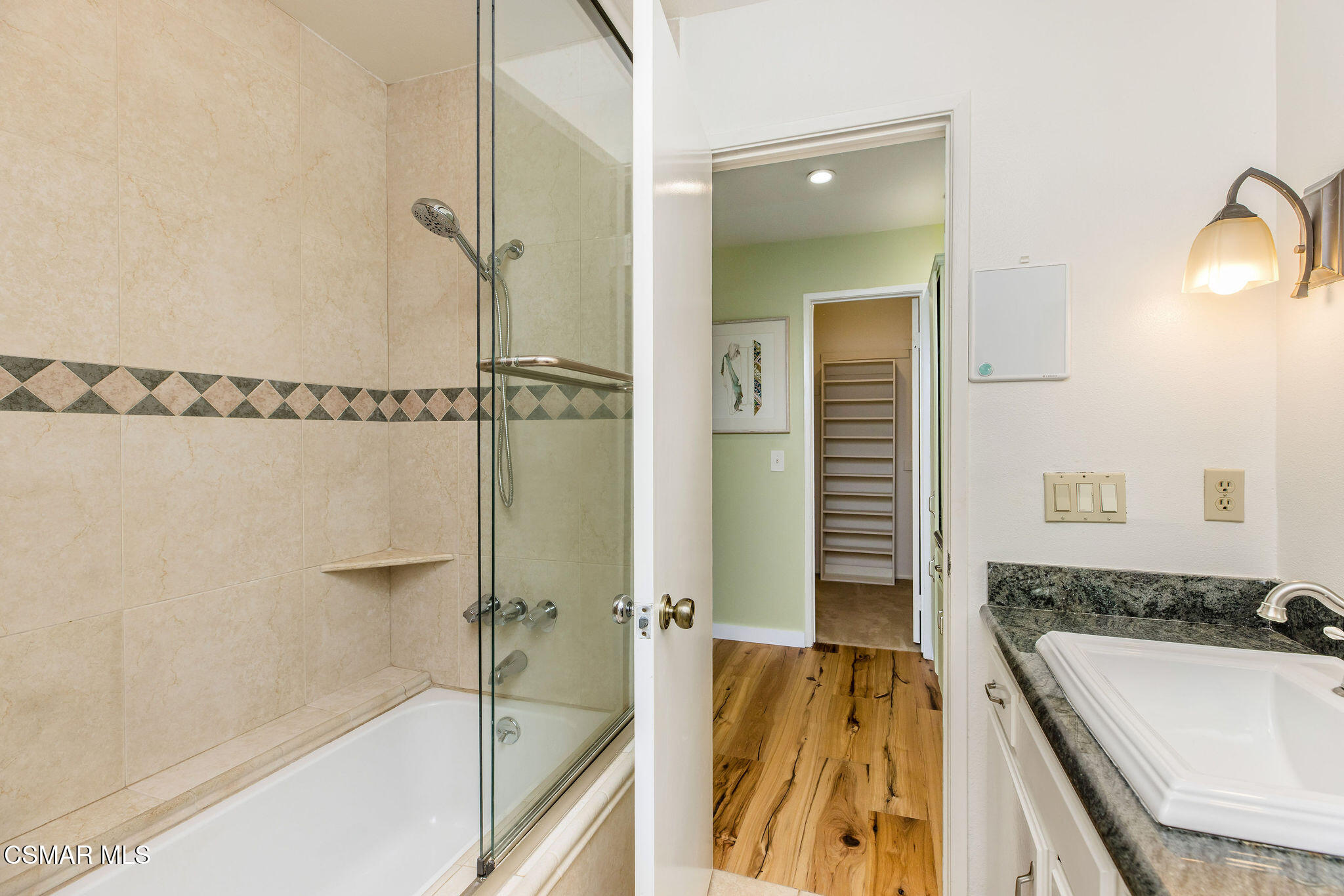 8828 Pershing Drive, 112