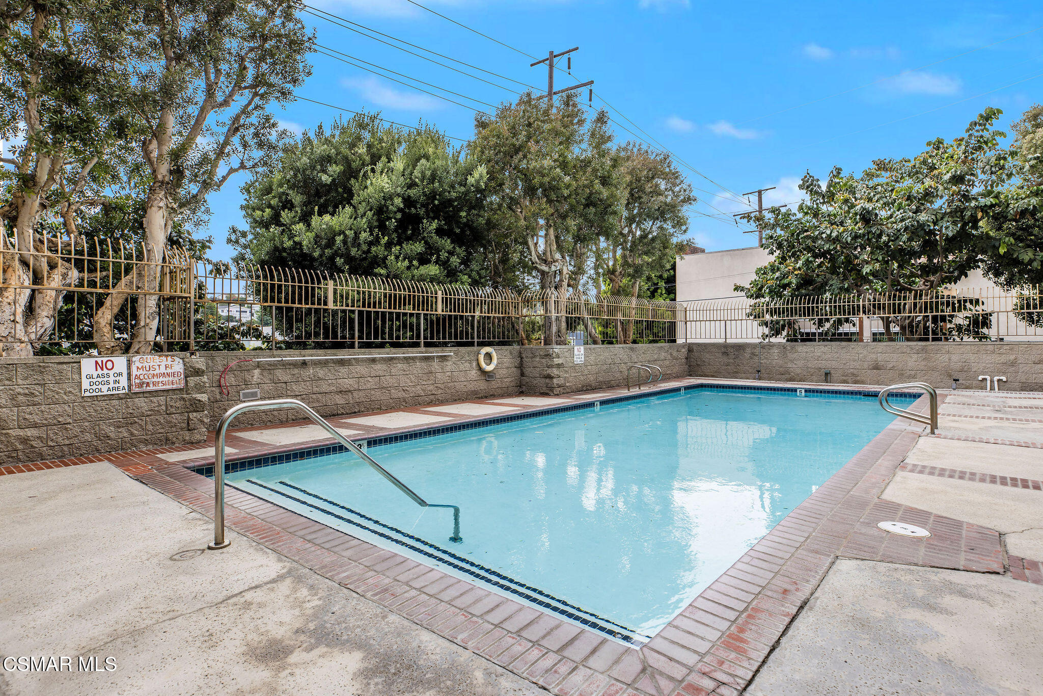 8828 Pershing Drive, 112