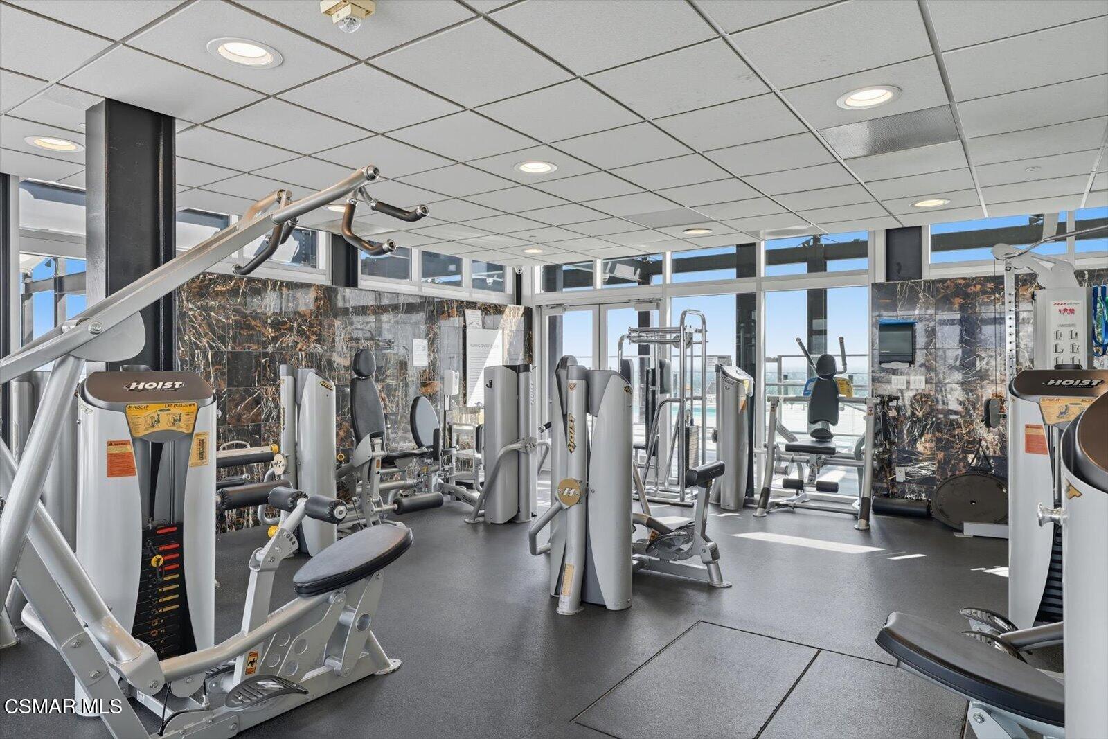 3810 Wilshire Boulevard, 1506