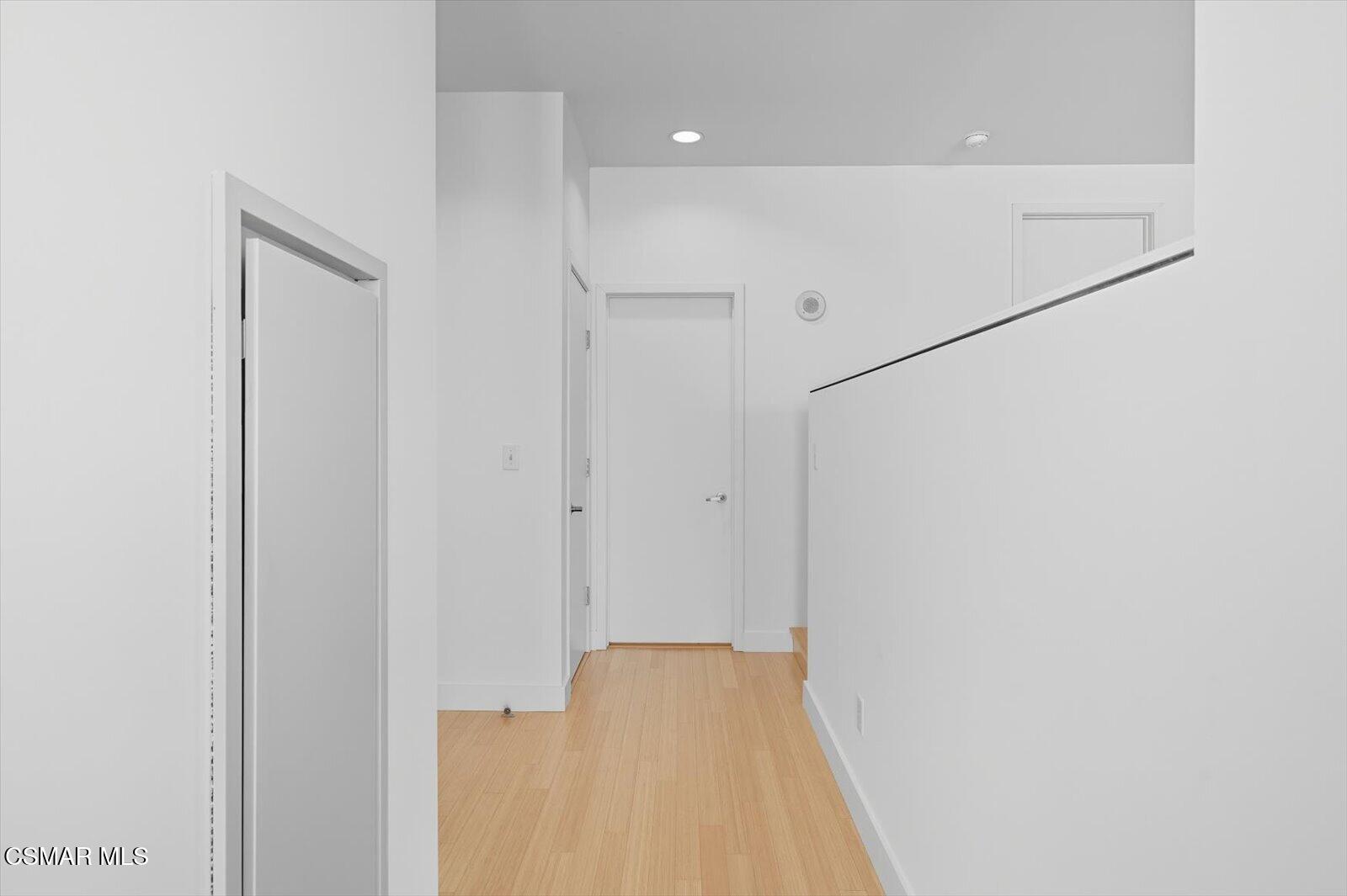 3810 Wilshire Boulevard, 1506