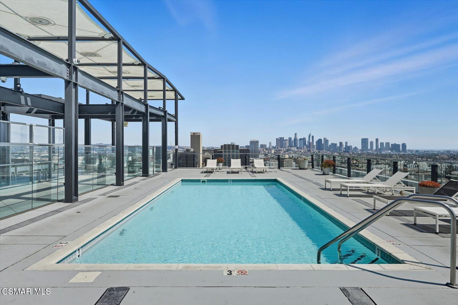 3810 Wilshire Boulevard, 1506