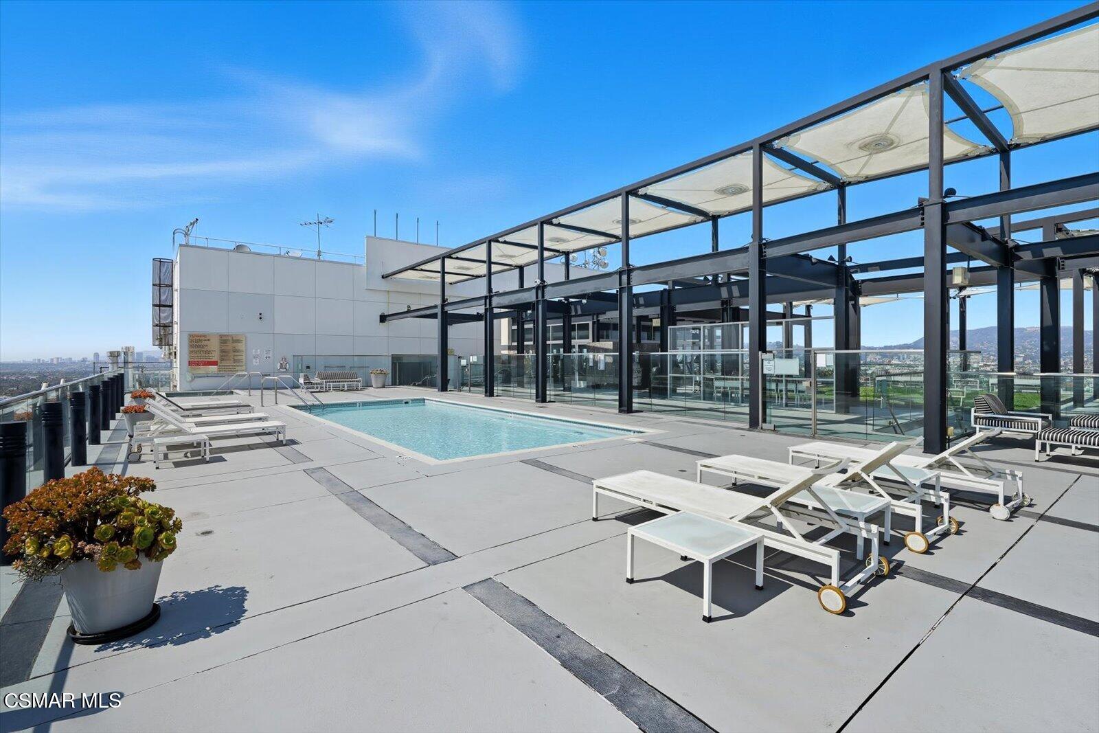 3810 Wilshire Boulevard, 1506