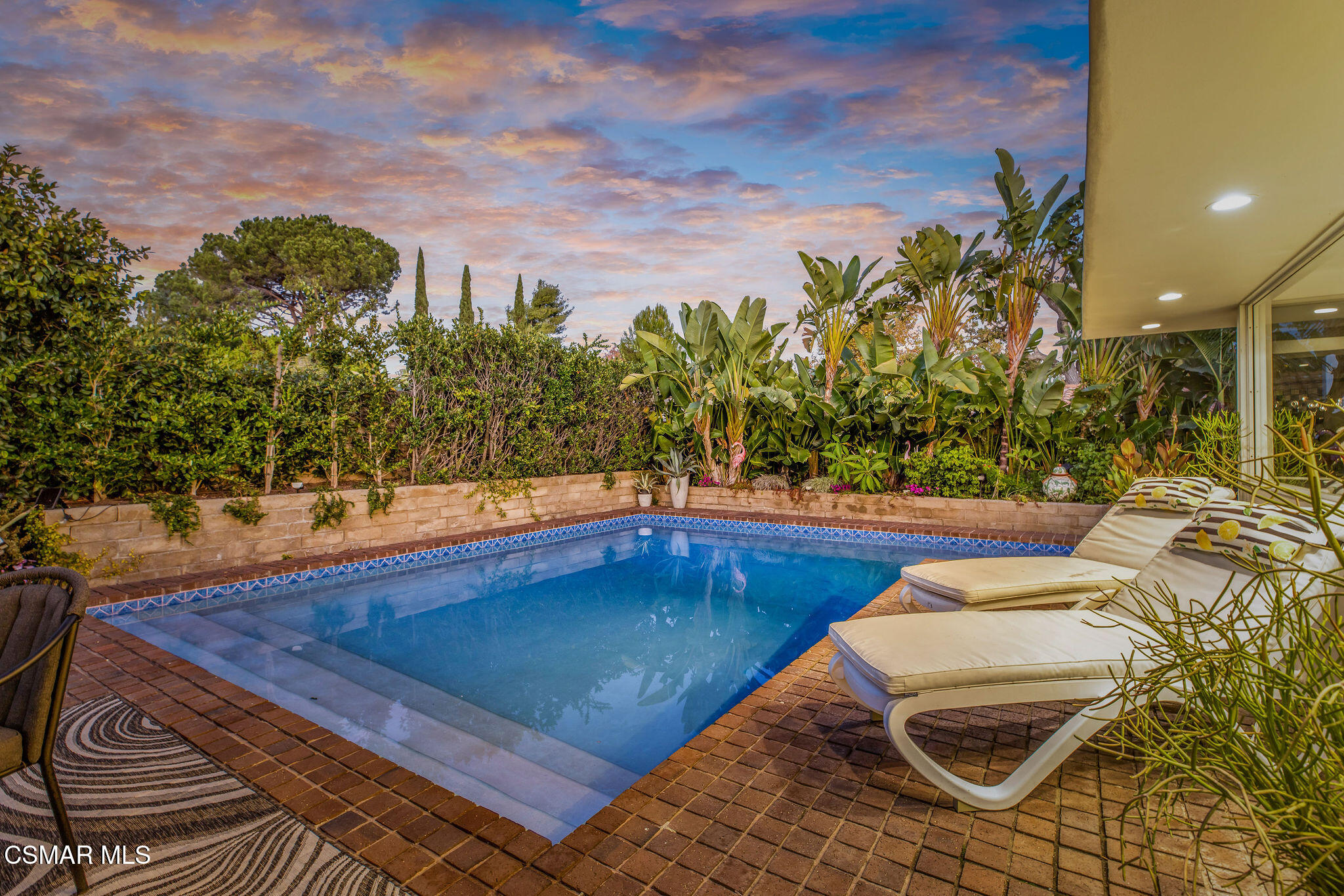 4516 Knightsgate Road