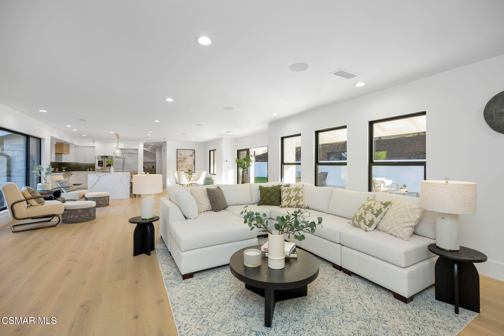 1324 La Granada Drive