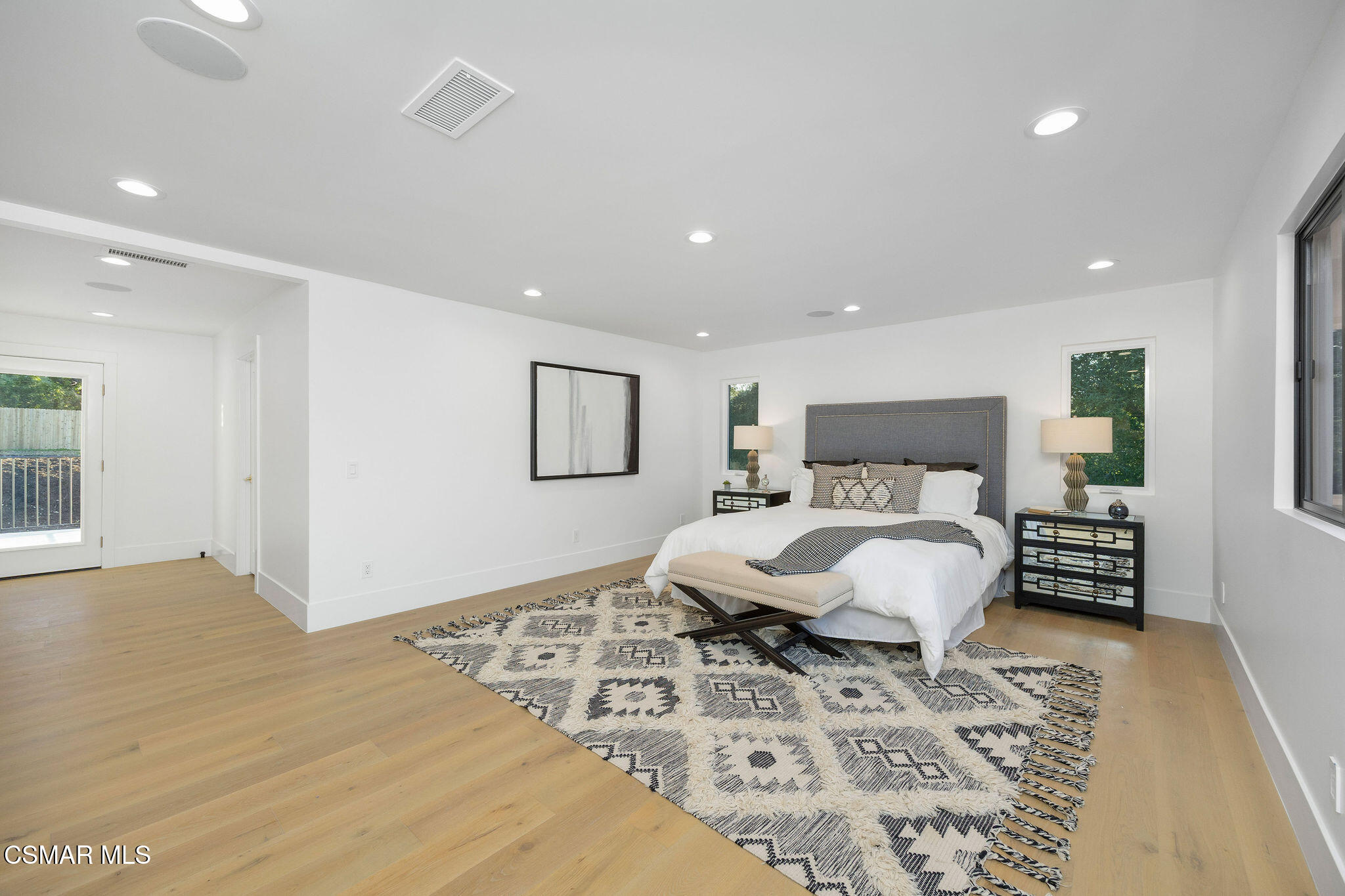 1324 La Granada Drive