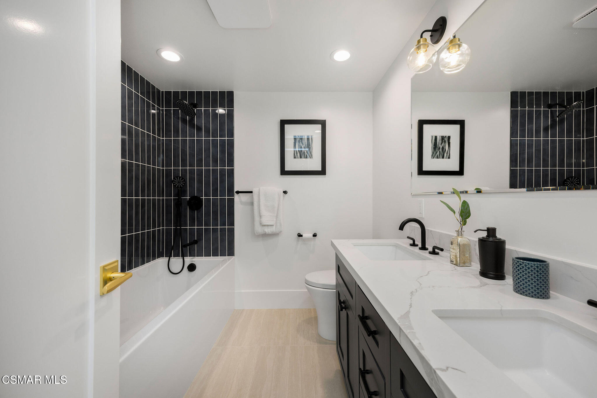 1324 La Granada Drive