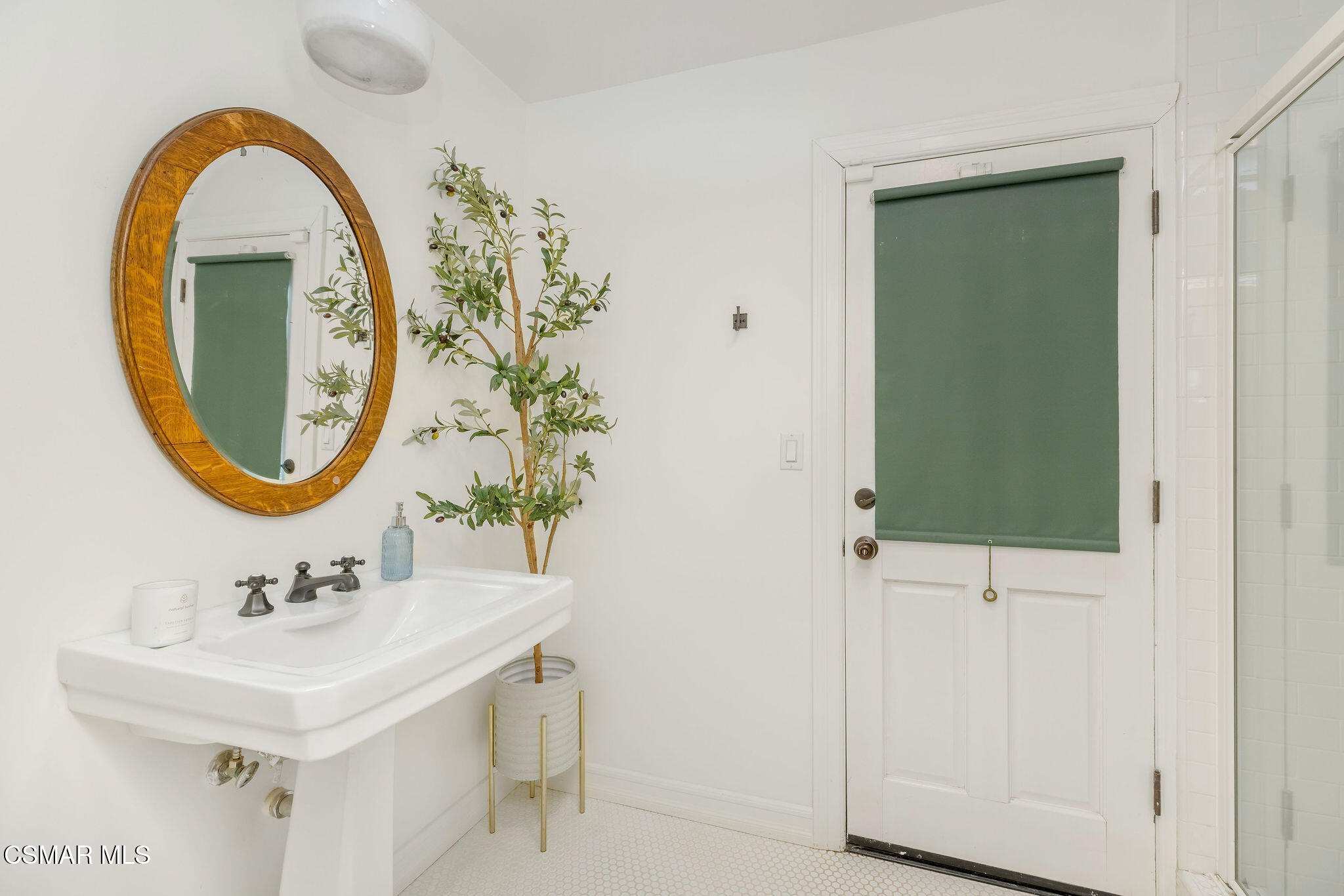 19914 Vintage Street