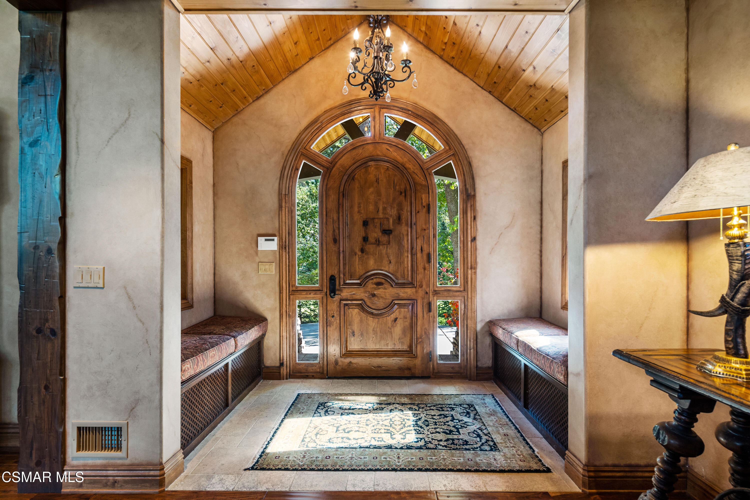 32310 Hummingbird Court