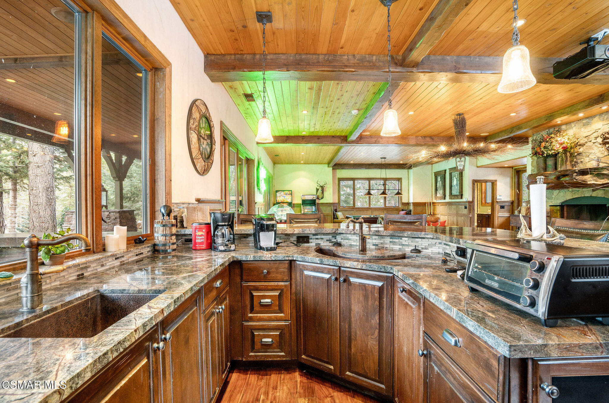 32310 Hummingbird Court