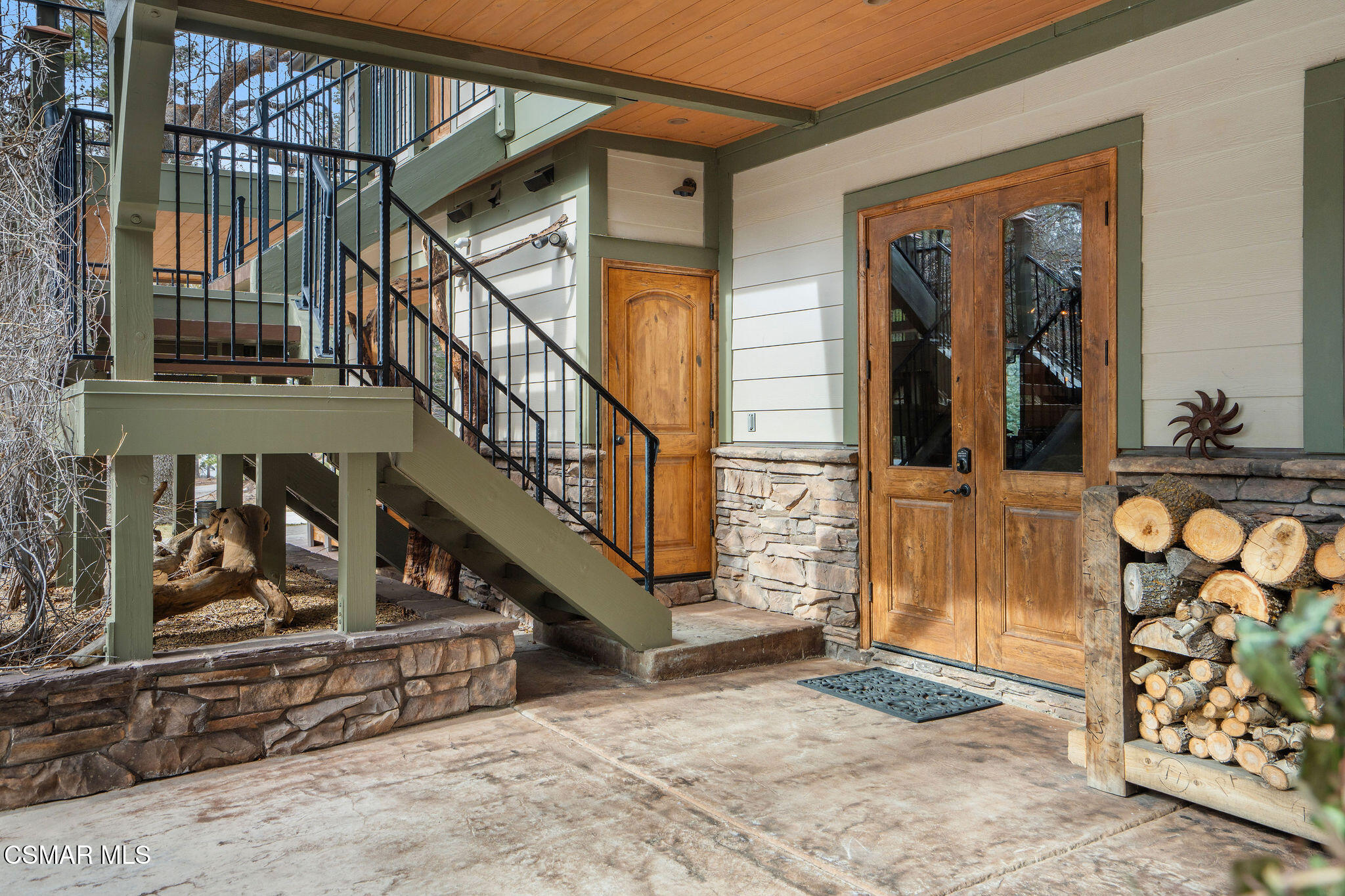 32310 Hummingbird Court