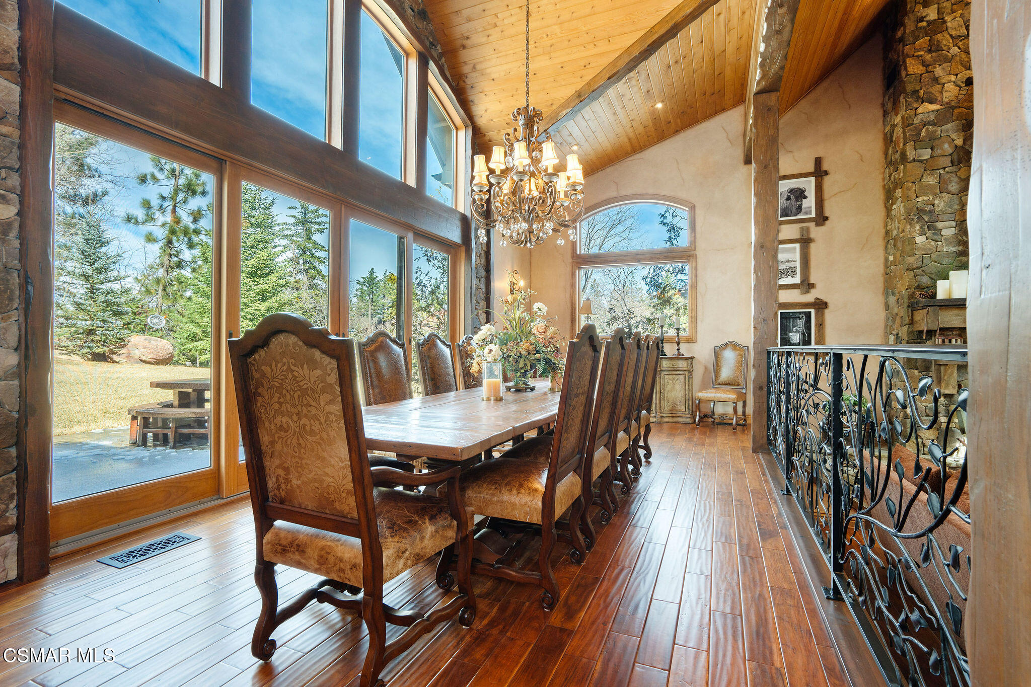 32310 Hummingbird Court