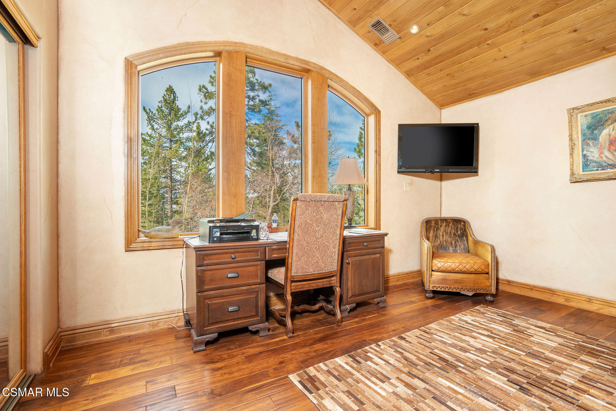 32310 Hummingbird Court