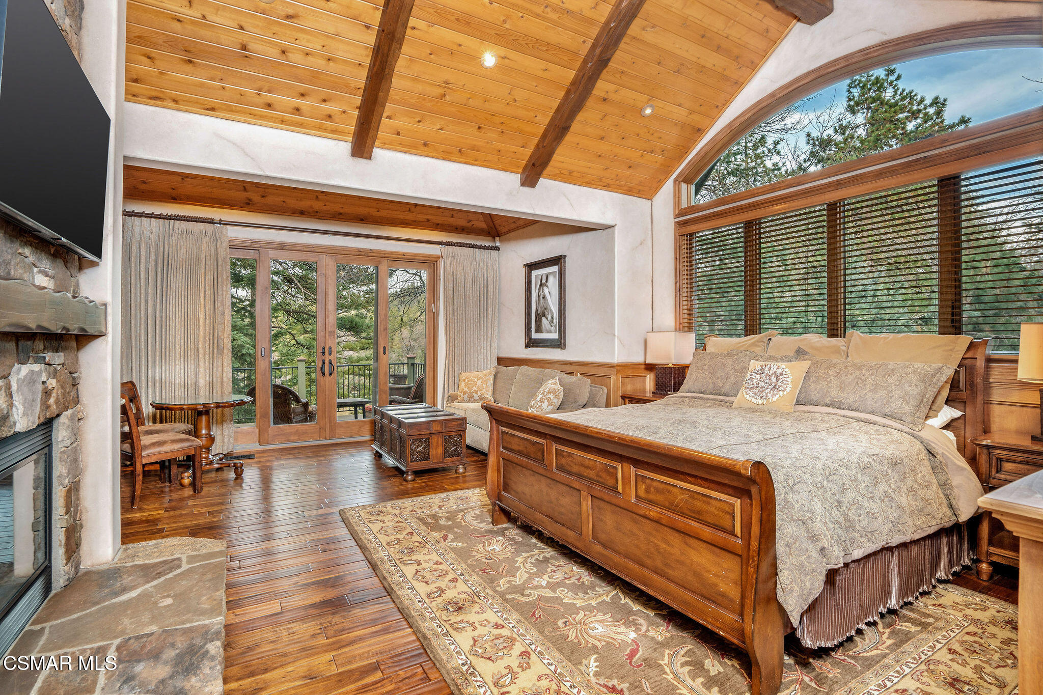 32310 Hummingbird Court