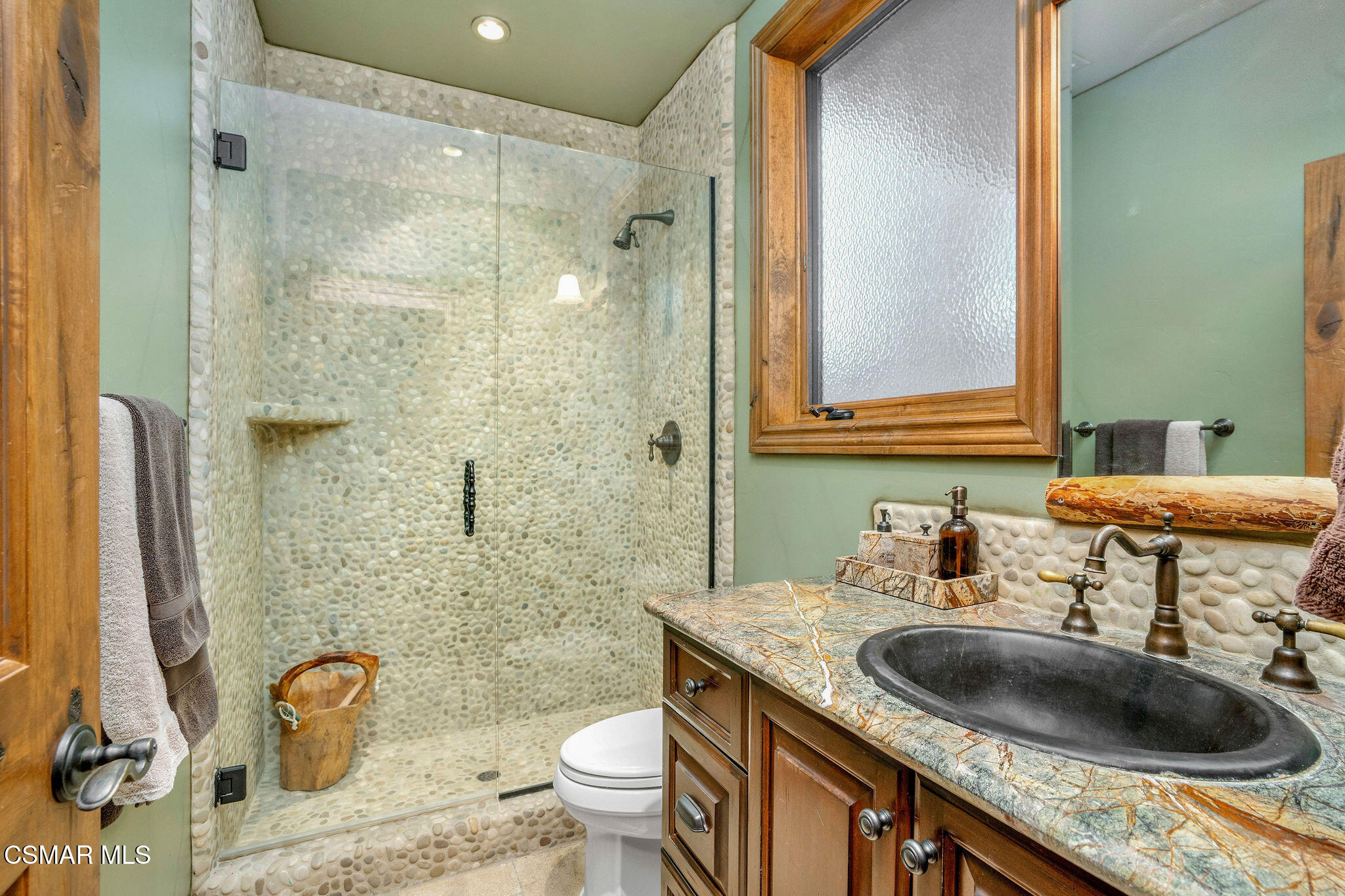 32310 Hummingbird Court