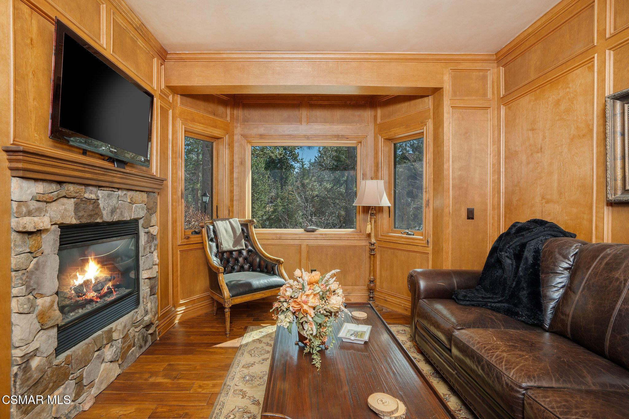 32310 Hummingbird Court