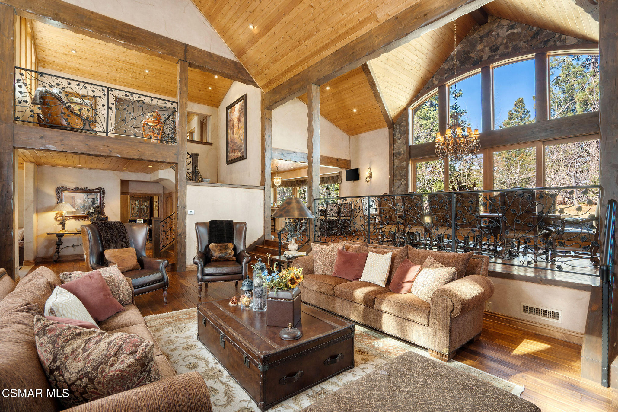 32310 Hummingbird Court