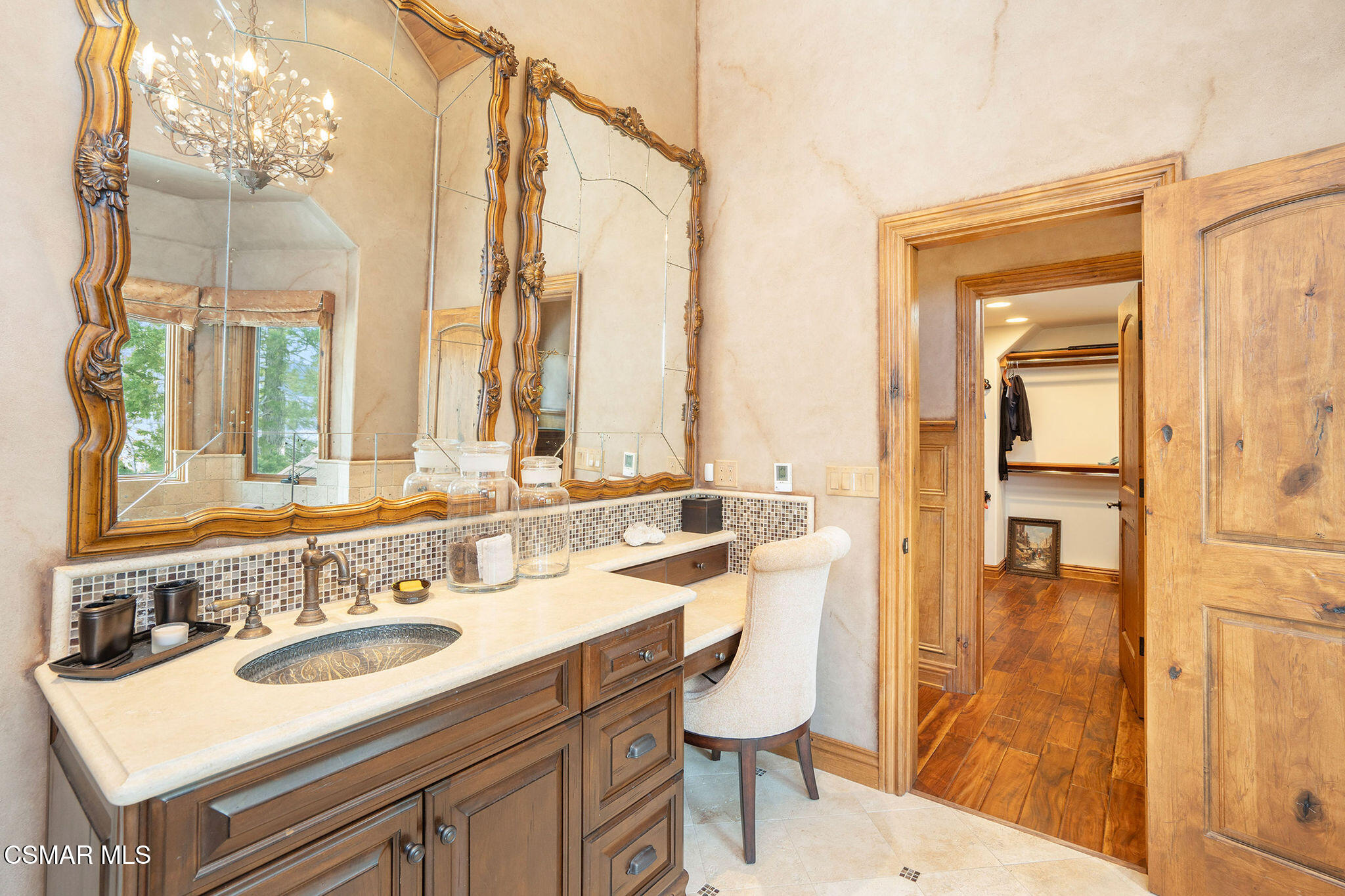 32310 Hummingbird Court