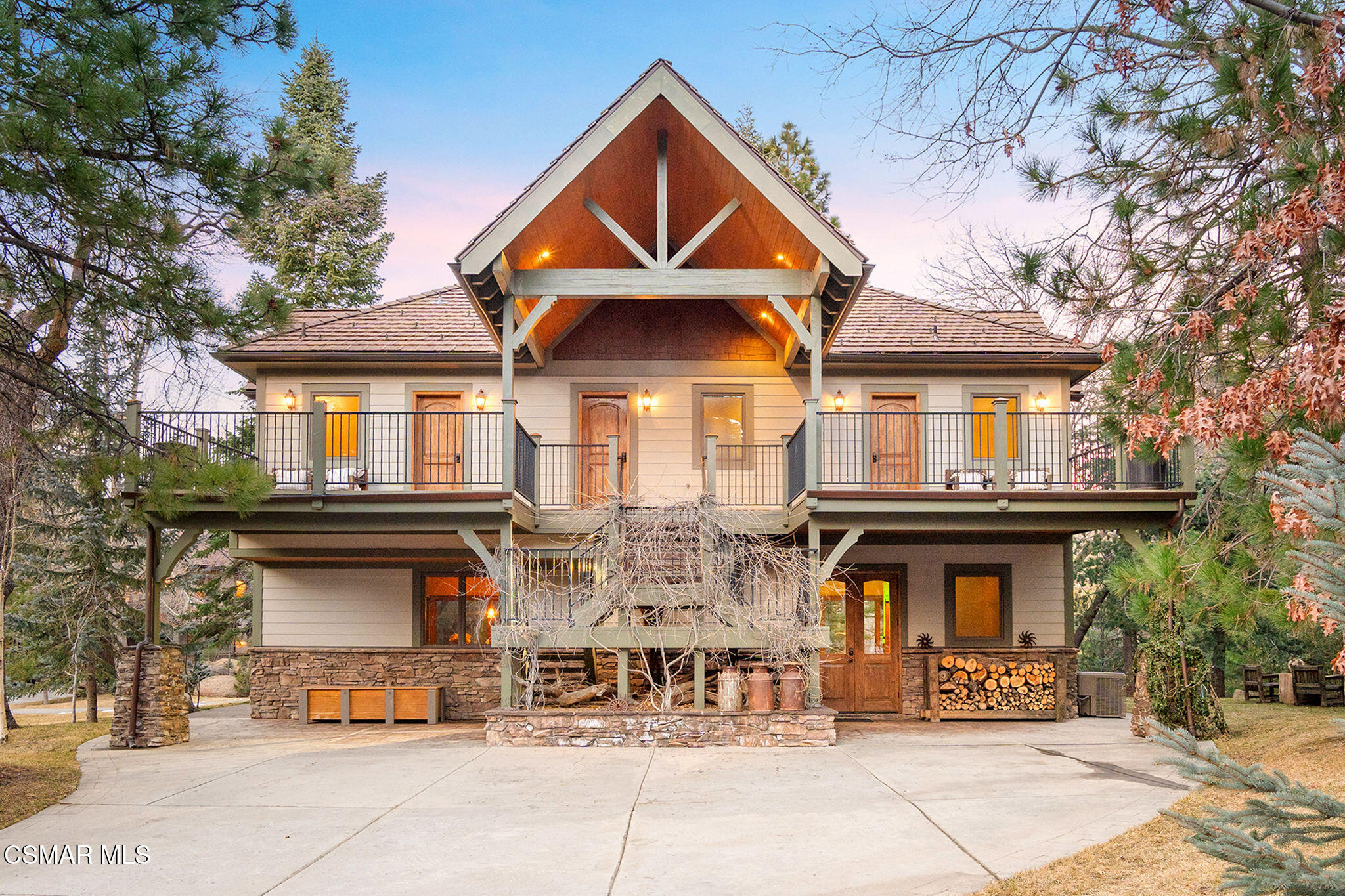 32310 Hummingbird Court