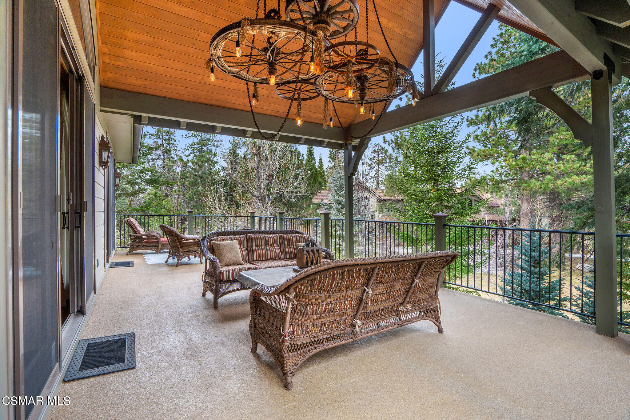 32310 Hummingbird Court