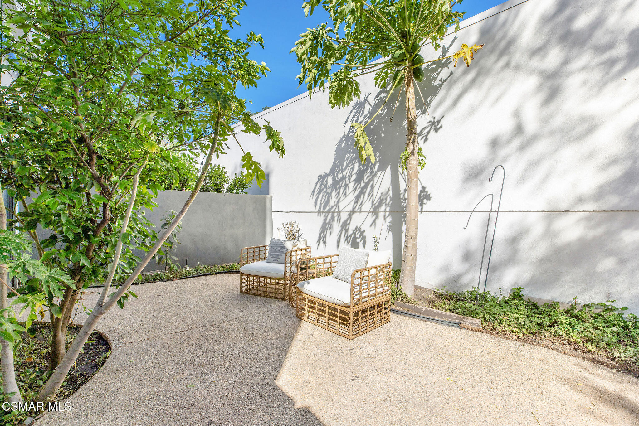 1109 Tivoli Lane, 122