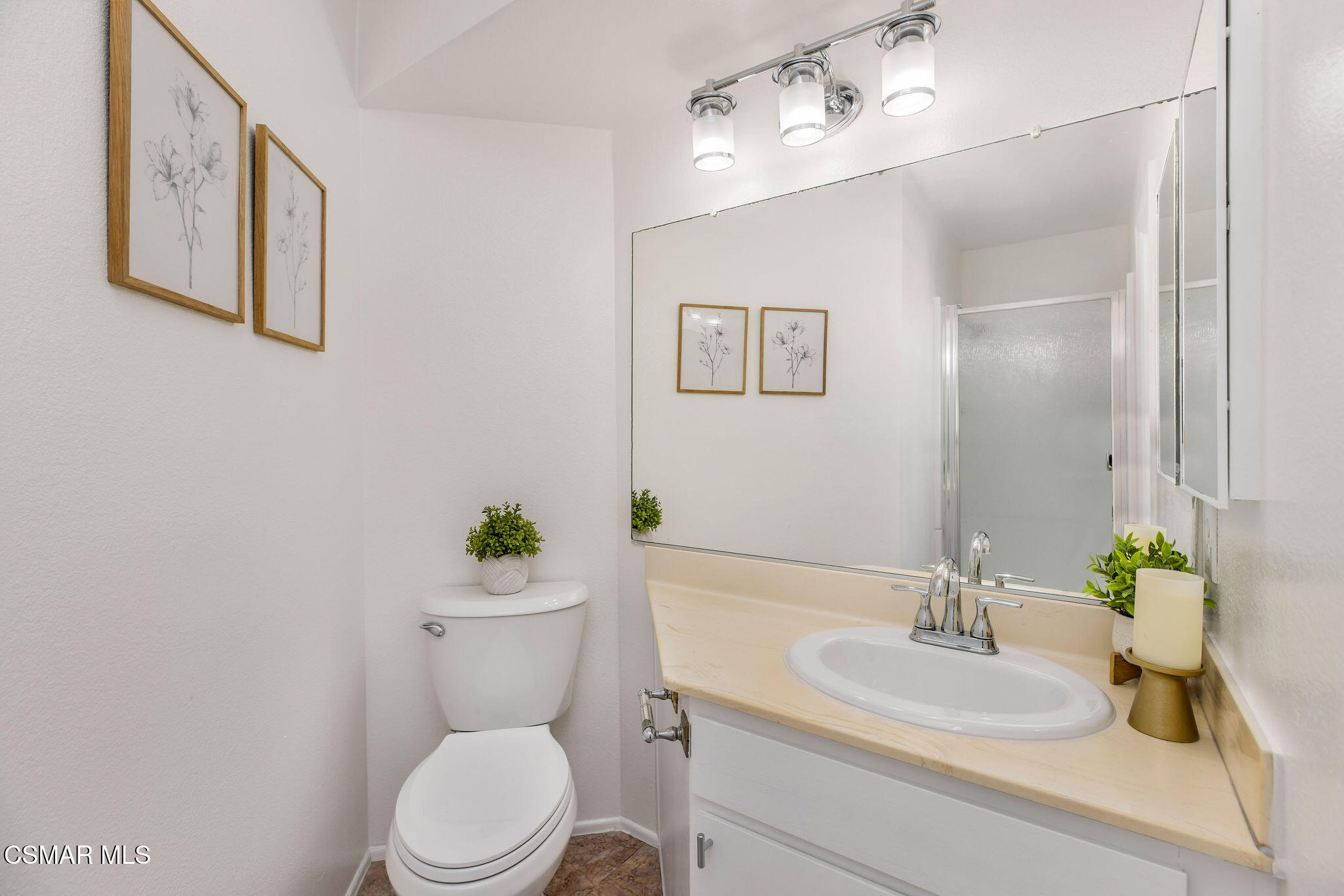 1109 Tivoli Lane, 122