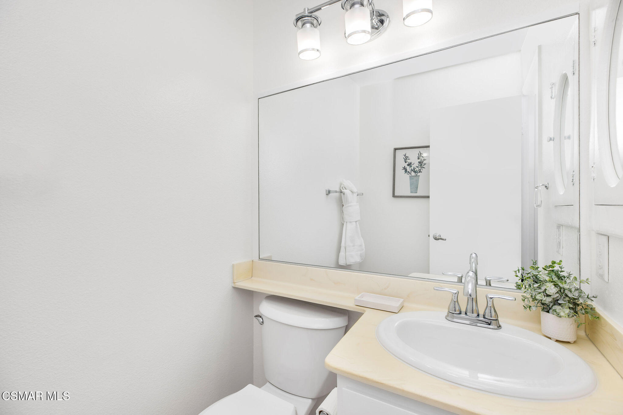 1109 Tivoli Lane, 122