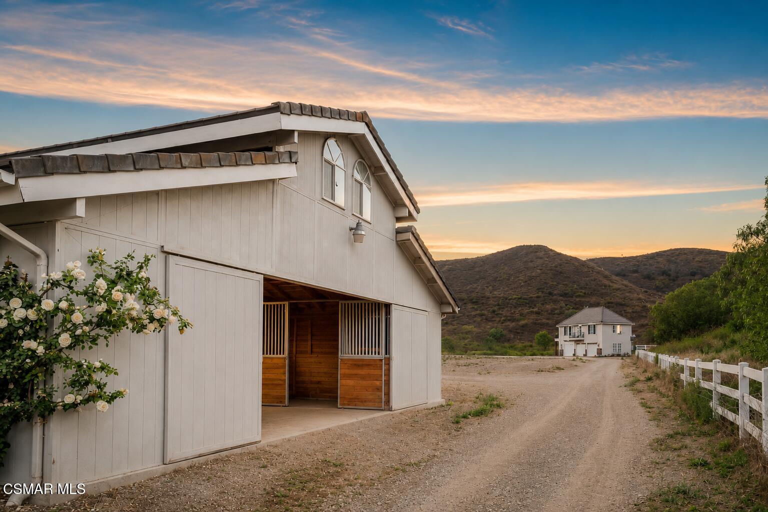 6885 Coyote Canyon Road