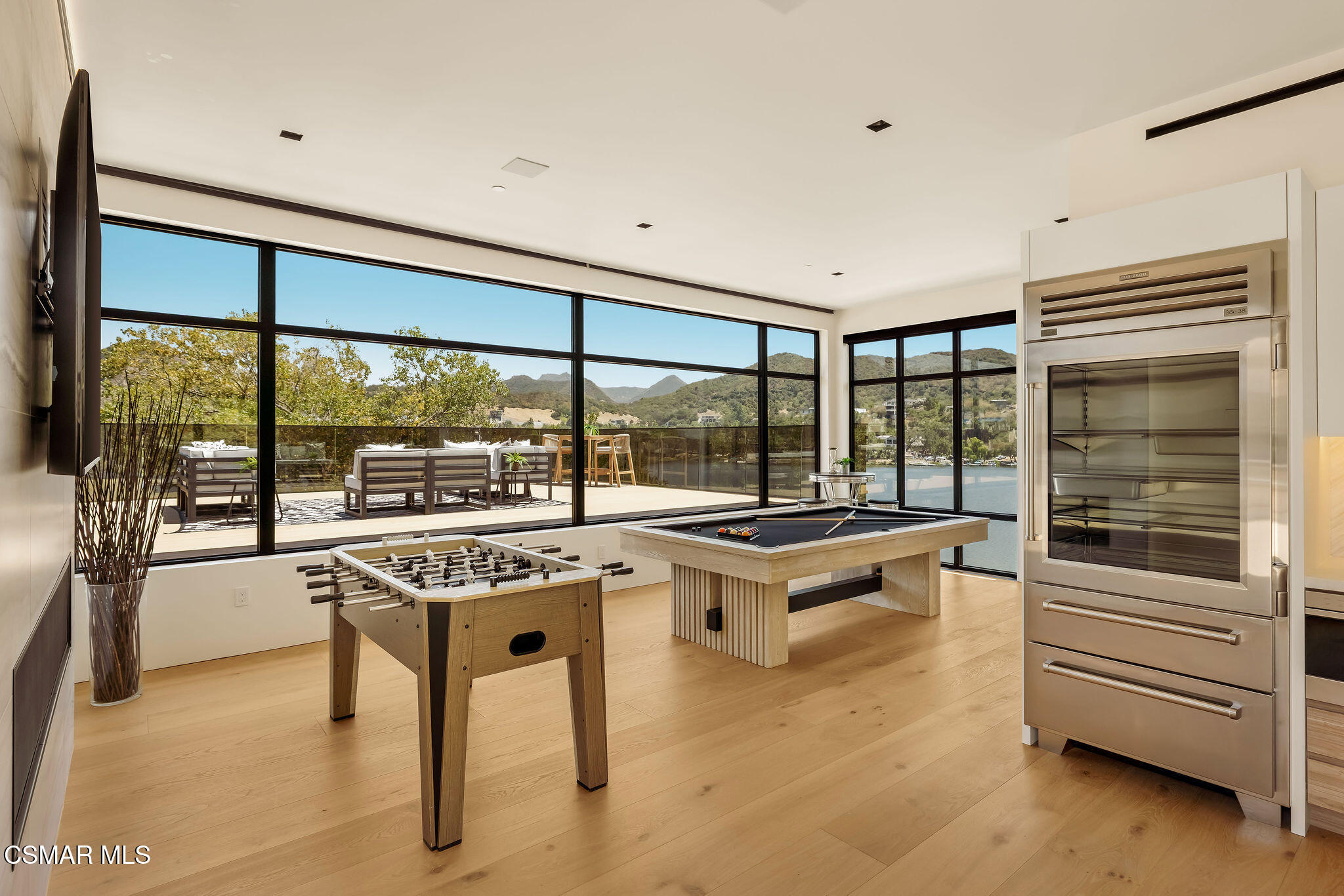 93 Lake Sherwood Drive