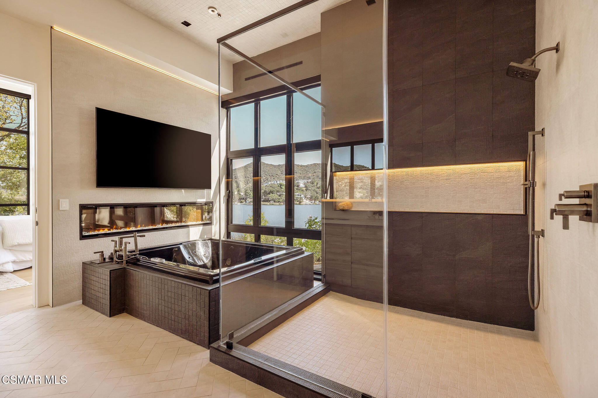 93 Lake Sherwood Drive