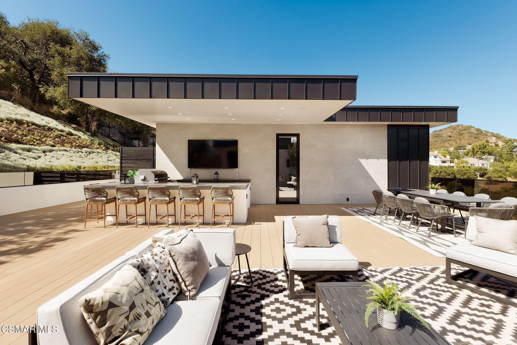 93 Lake Sherwood Drive