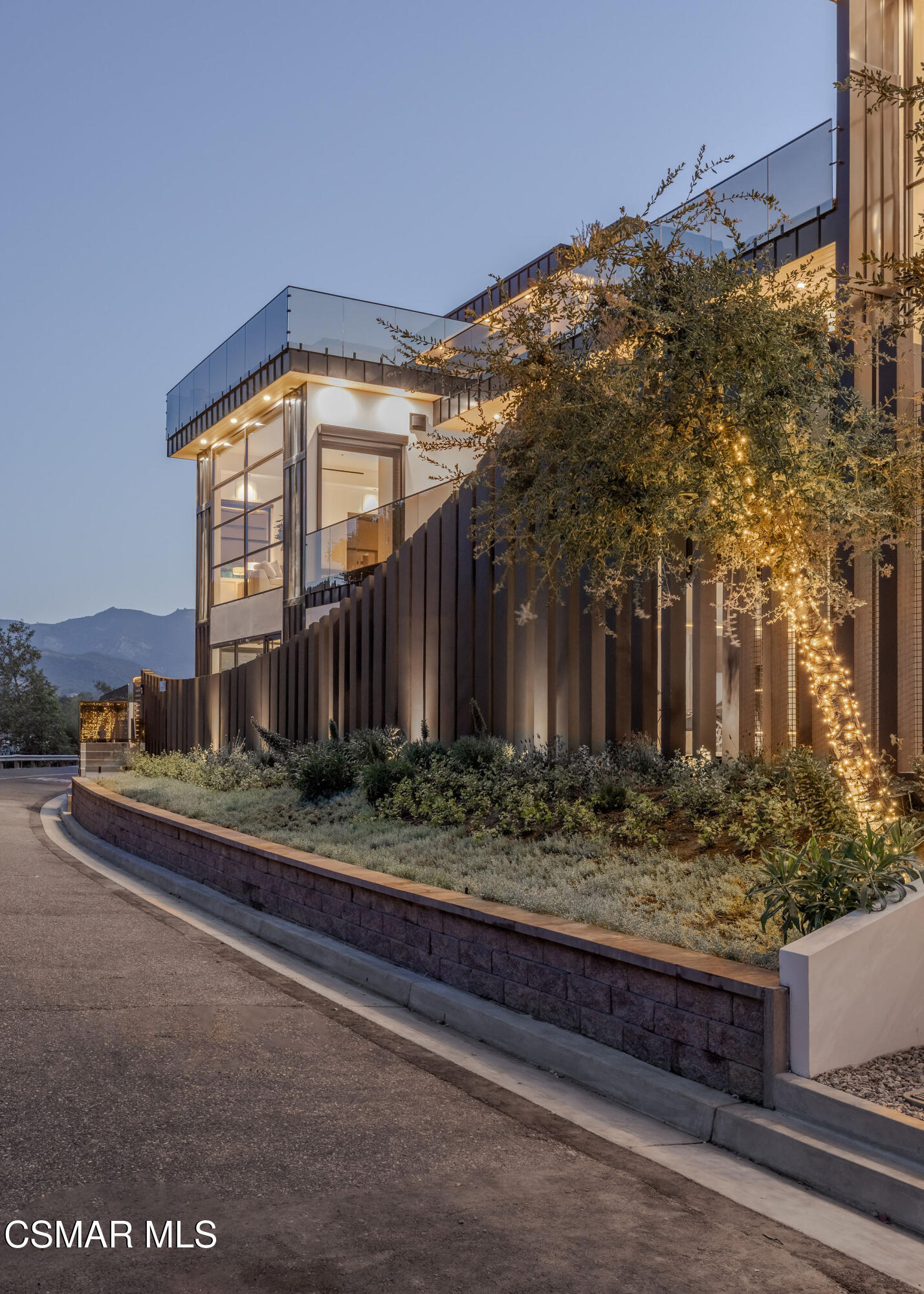 93 Lake Sherwood Drive