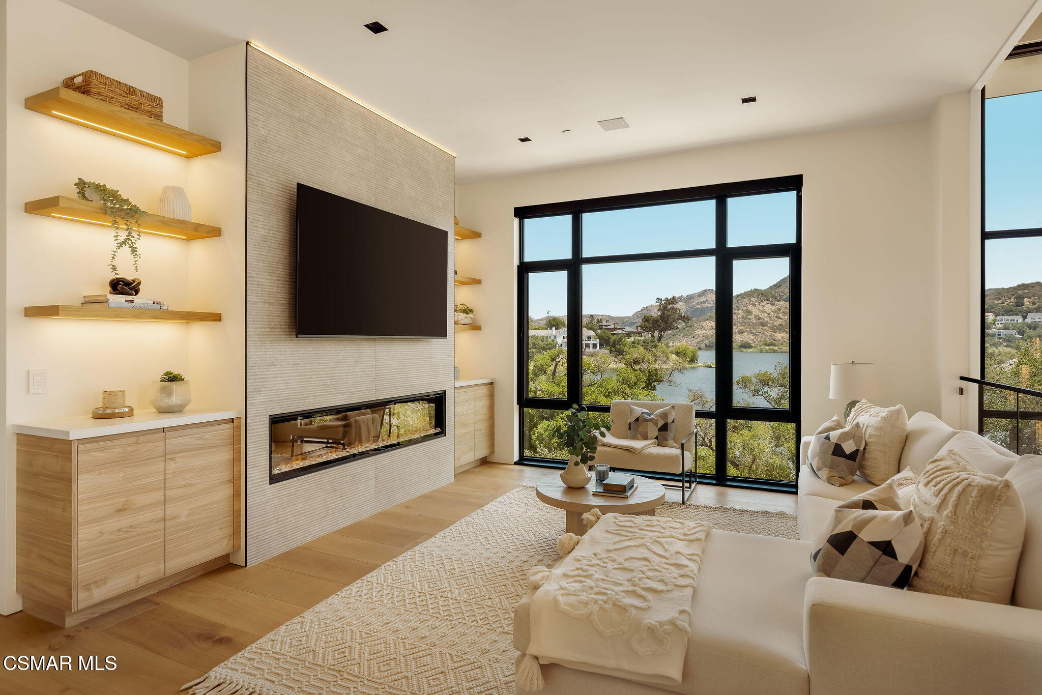 93 Lake Sherwood Drive