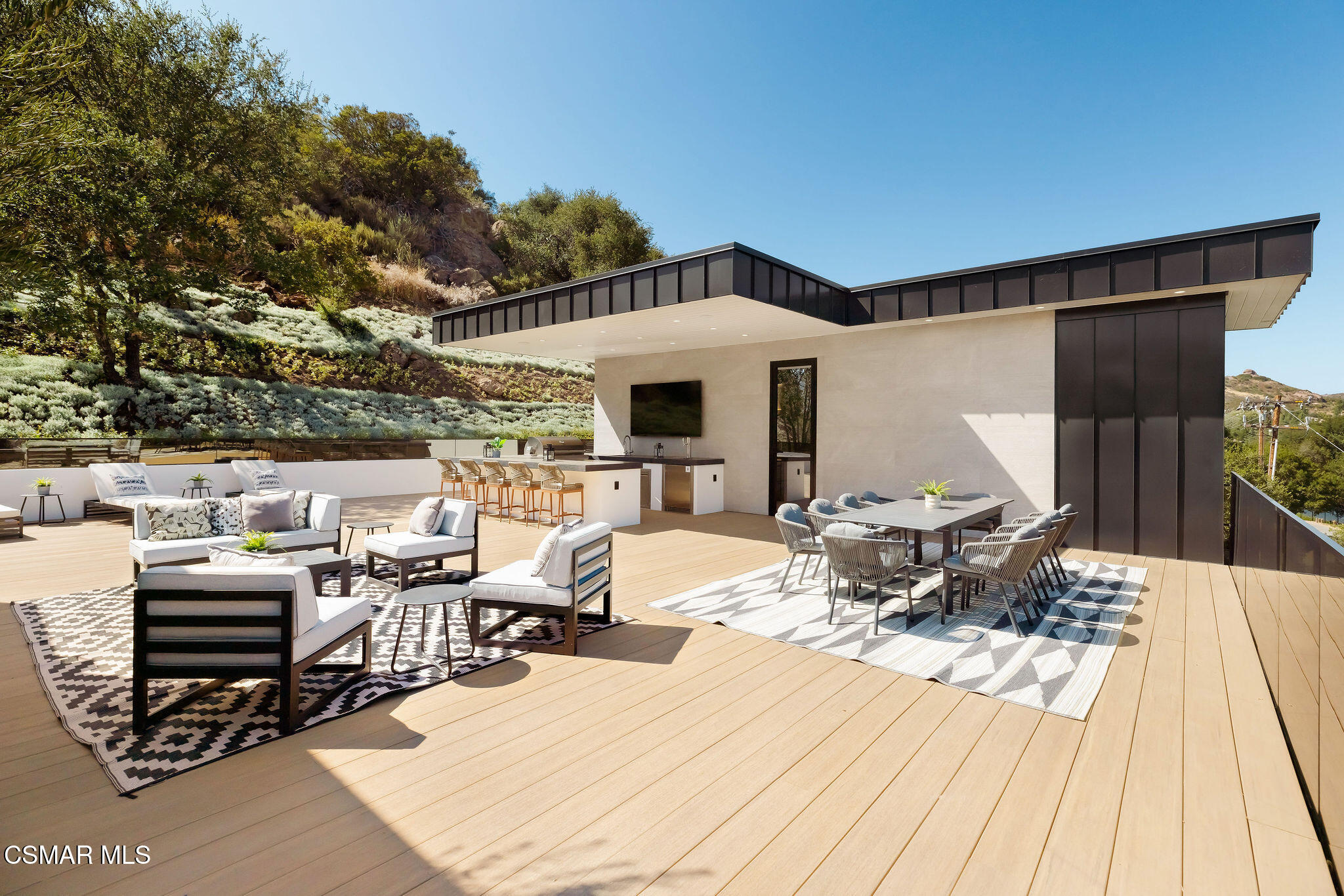 93 Lake Sherwood Drive