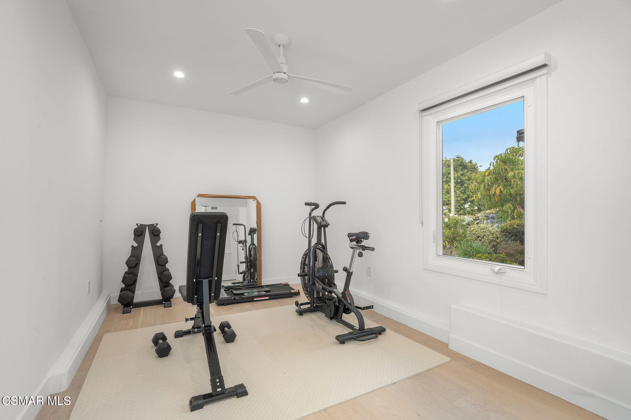 1707 Crooked Trail Place