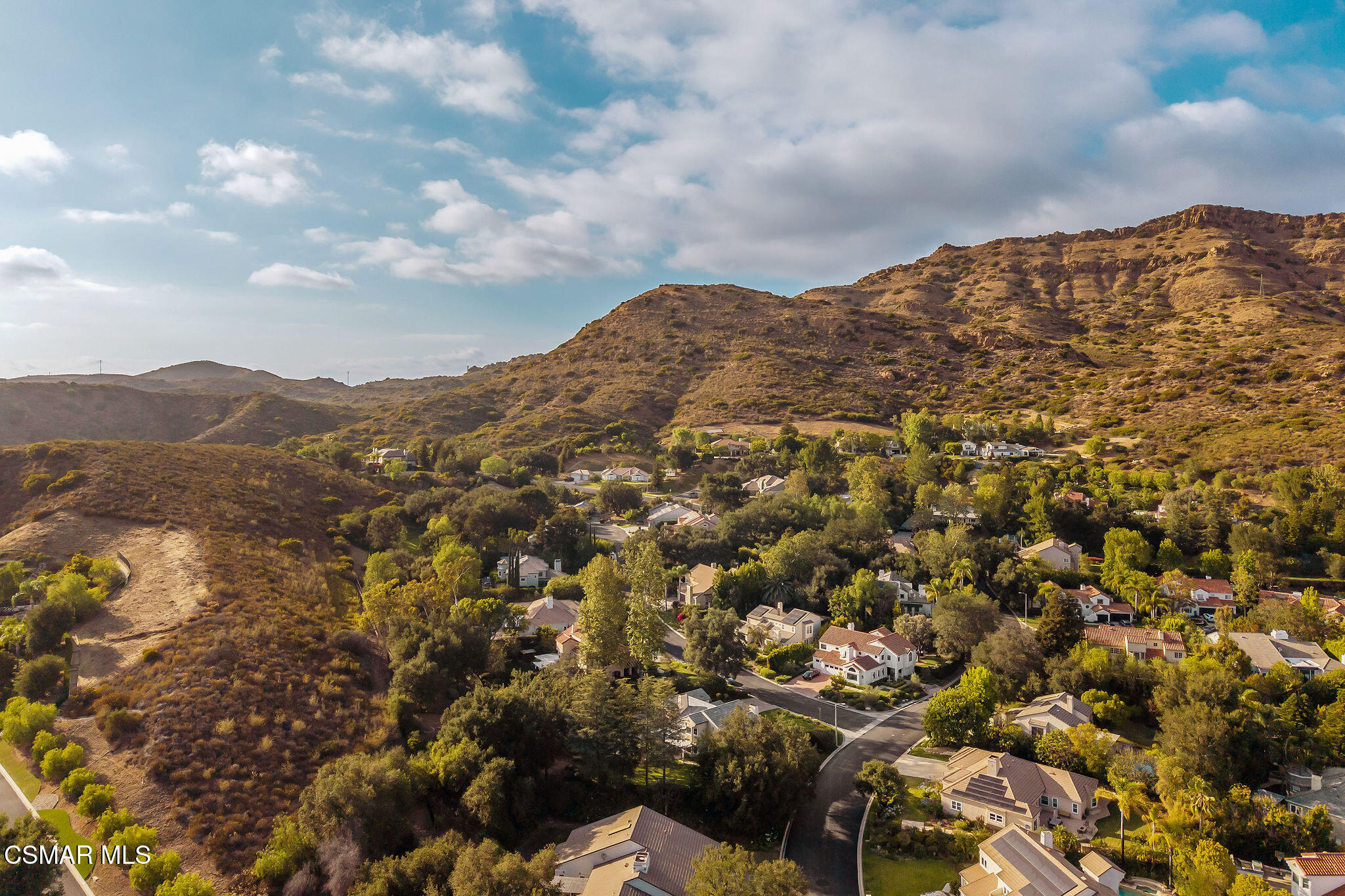 1707 Crooked Trail Place